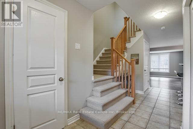 35 Revell Drive, Guelph, Ontario  N1G 0B2 - Photo 23 - X12420415