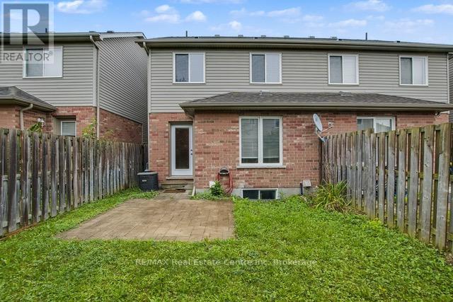 35 Revell Drive, Guelph, Ontario  N1G 0B2 - Photo 31 - X12420415