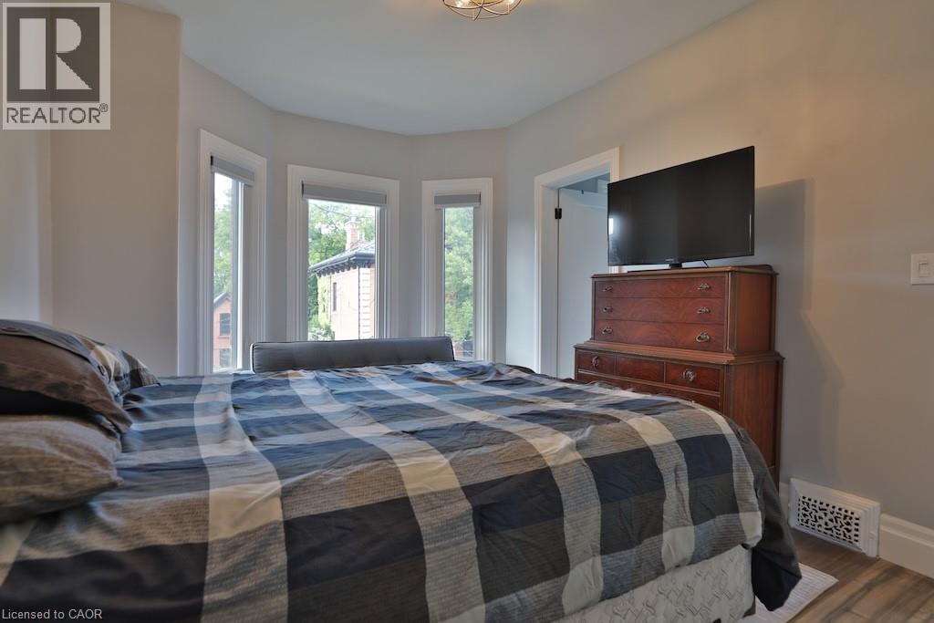 48 Pearl Street N, Hamilton, Ontario  L8R 2Y8 - Photo 19 - 40772373