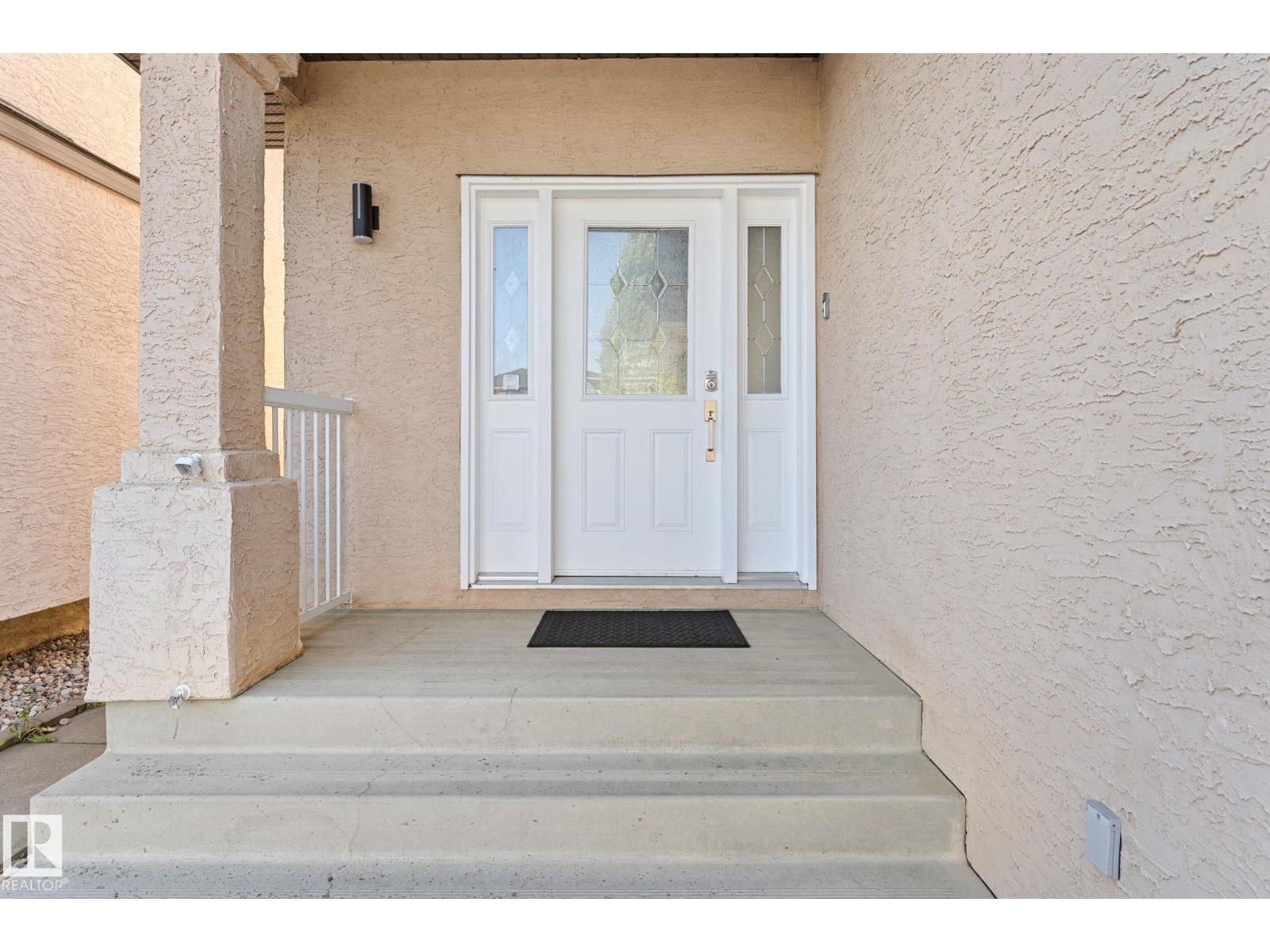 10655 181 Av Nw, Edmonton, Alberta  T5X 6G4 - Photo 4 - E4459008