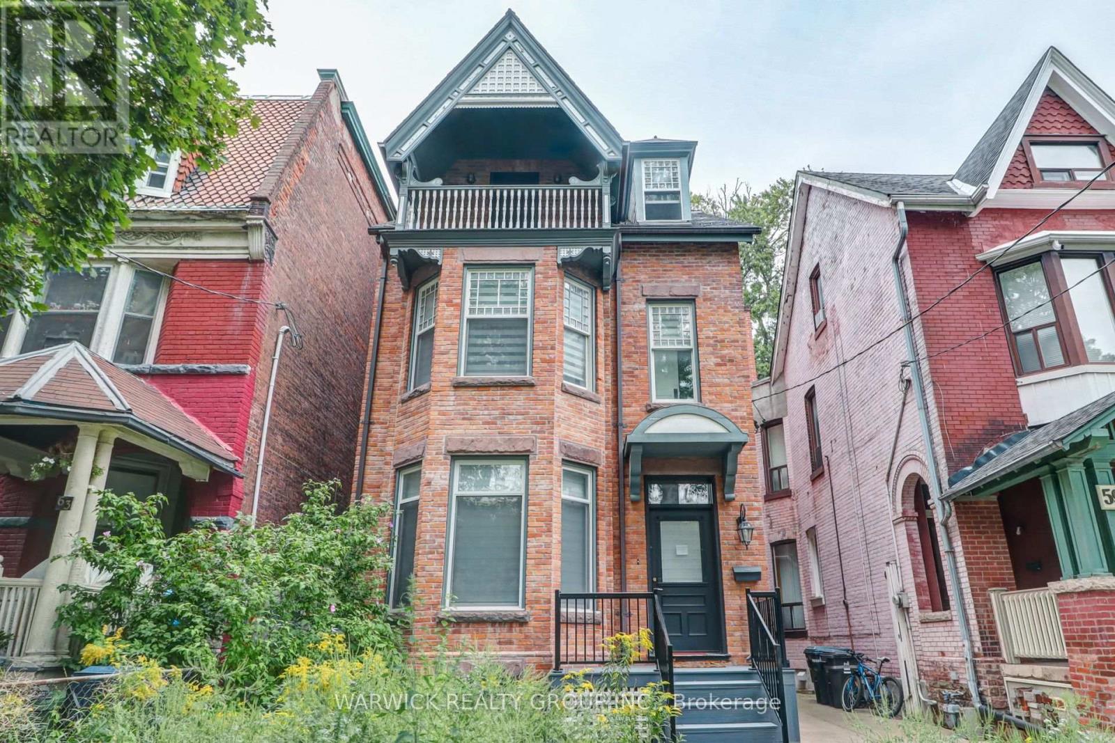 61 Brunswick Avenue, Toronto, Ontario  M5S 2L8 - Photo 1 - C12420416
