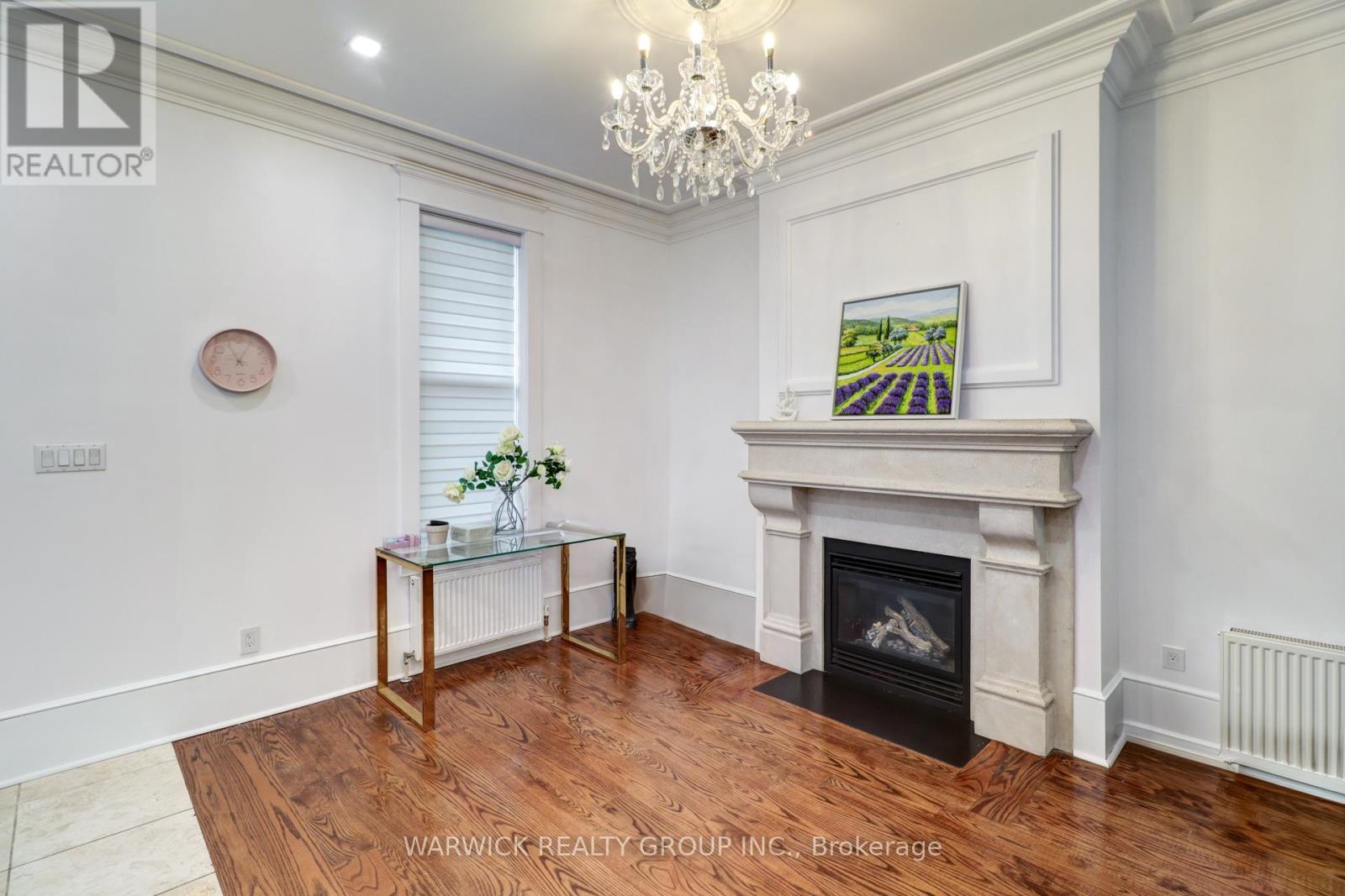61 Brunswick Avenue, Toronto, Ontario  M5S 2L8 - Photo 10 - C12420416