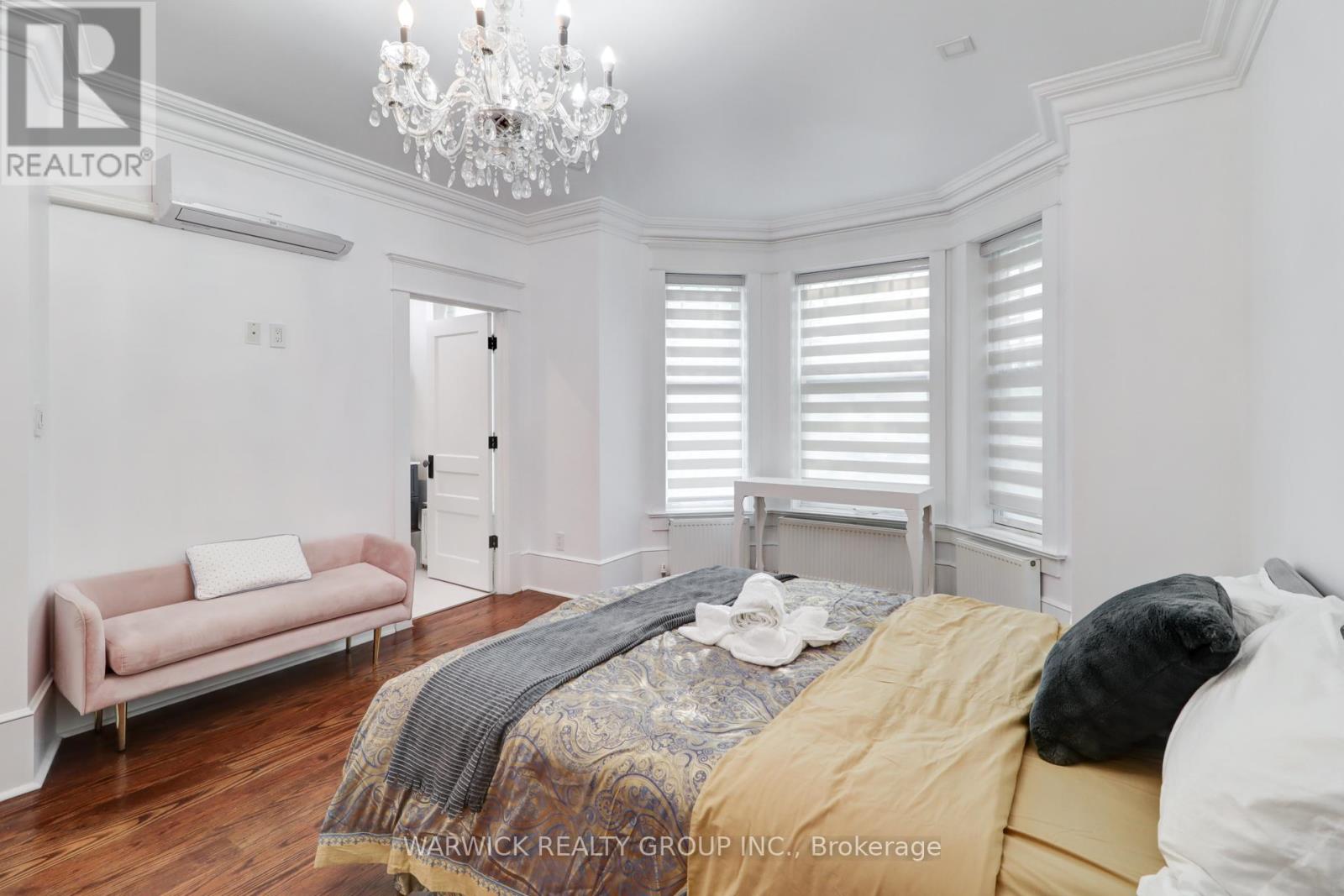61 Brunswick Avenue, Toronto, Ontario  M5S 2L8 - Photo 13 - C12420416