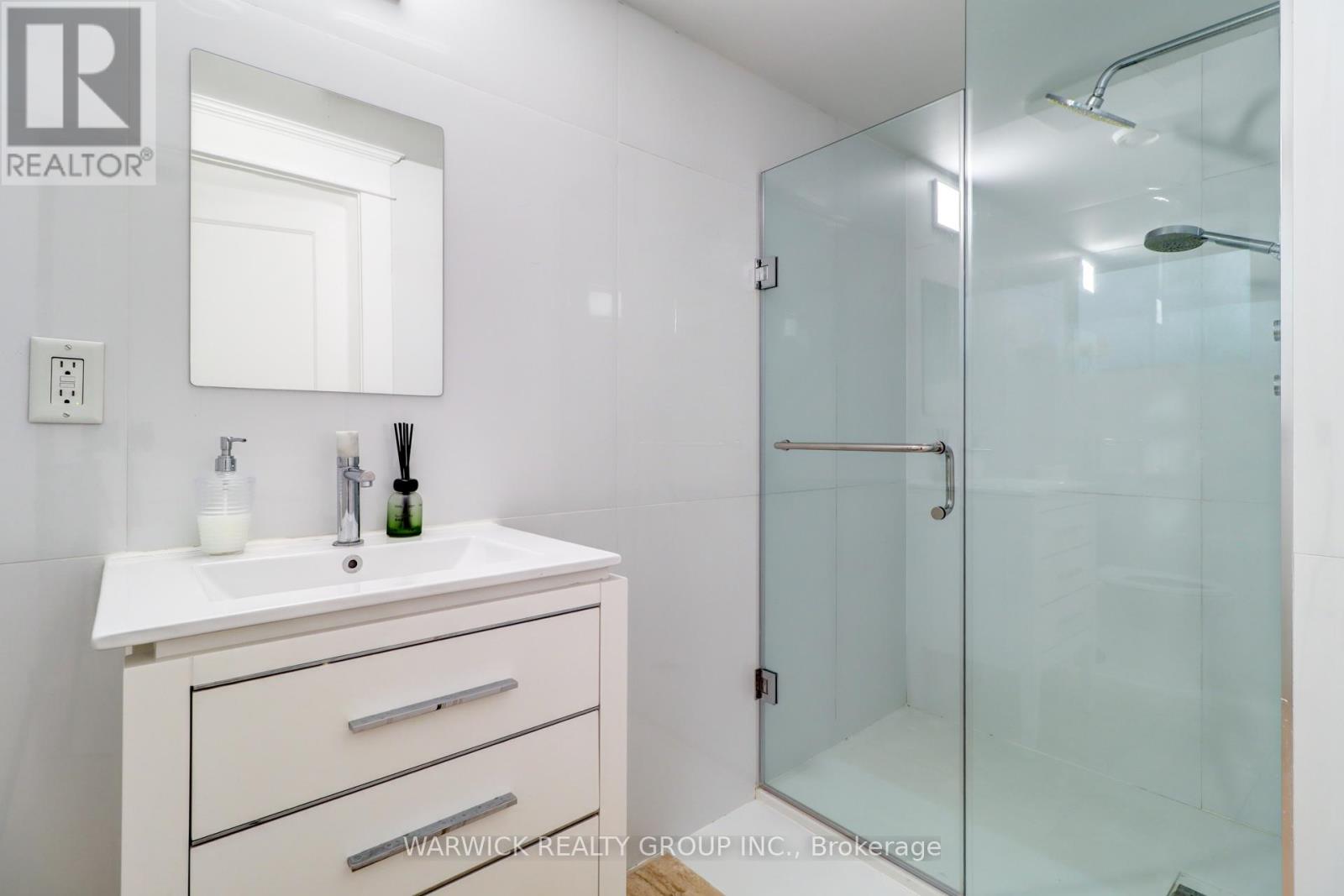 61 Brunswick Avenue, Toronto, Ontario  M5S 2L8 - Photo 32 - C12420416