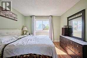 47 Doverglen Crescent Se, Calgary, Alberta  T2B 2S2 - Photo 17 - A2259256