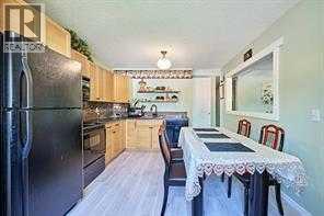 47 Doverglen Crescent Se, Calgary, Alberta  T2B 2S2 - Photo 6 - A2259256