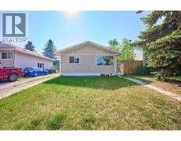 47 Doverglen Crescent SE Dover