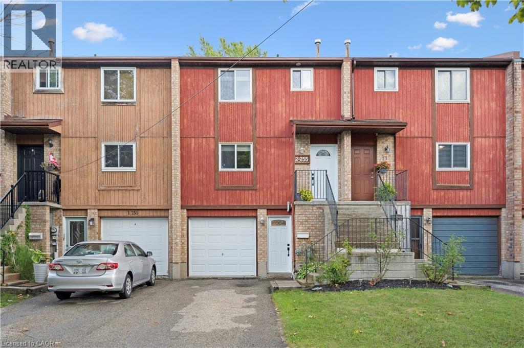 255 CAMELOT Court Unit# 2, Waterloo, Ontario