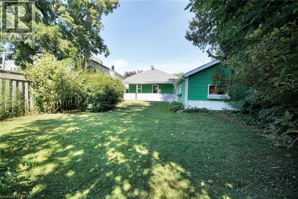 Photo 21 of 25 for 17 Stuart Street