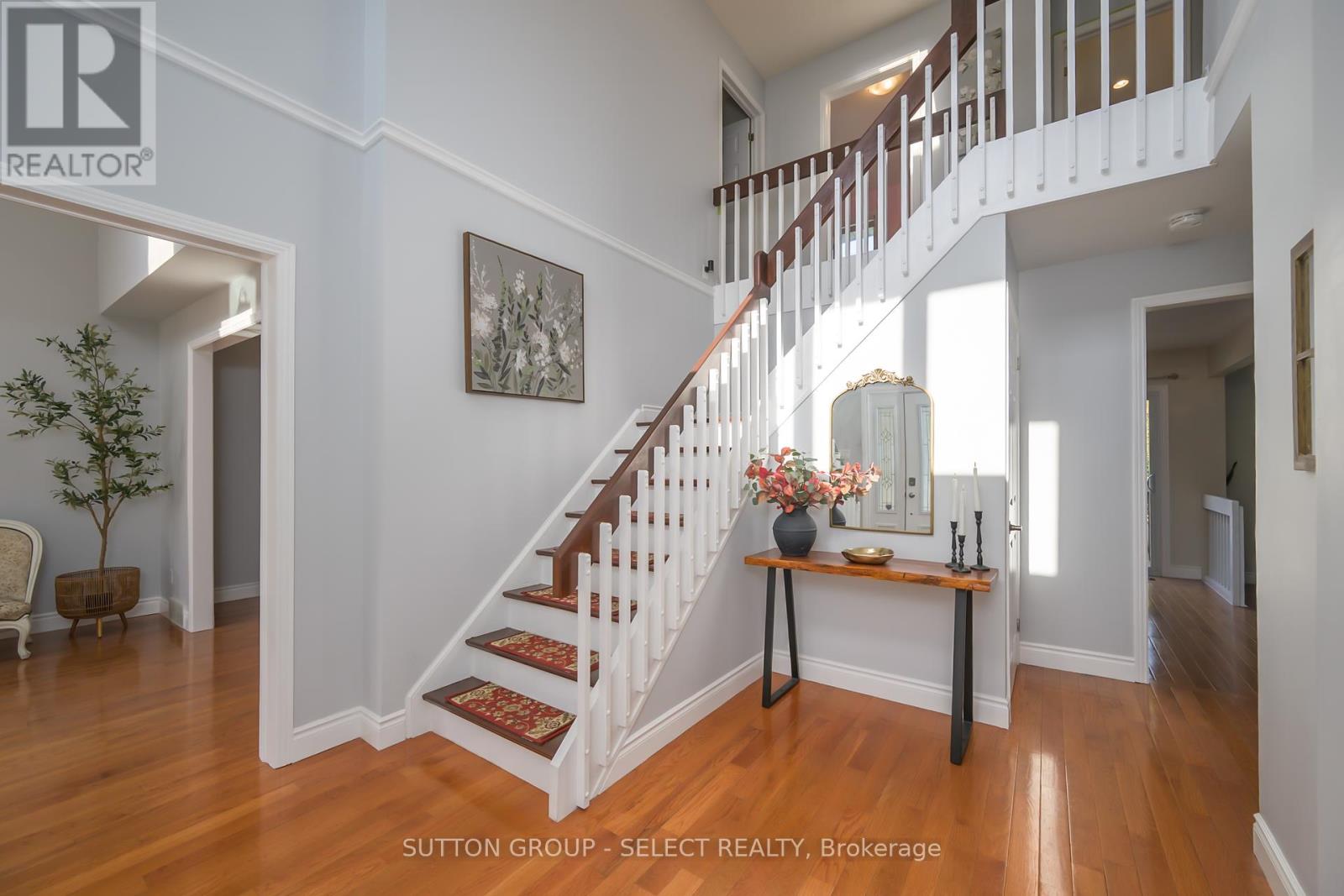 983 Country Club Crescent, London South, Ontario  N6C 5R6 - Photo 6 - X12420435