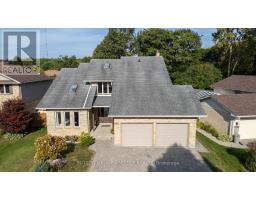 983 Country Club Crescent, London South (South Q), Ca
