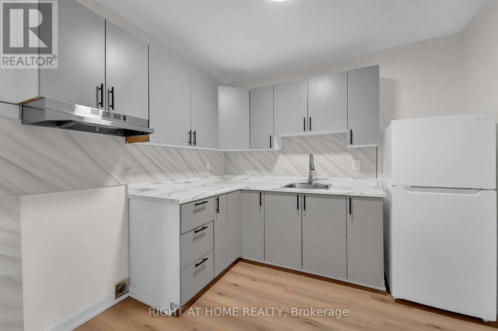 3 - 6 John Street S, Arnprior, Ontario  K7S 2P9 - Photo 14 - X12420412