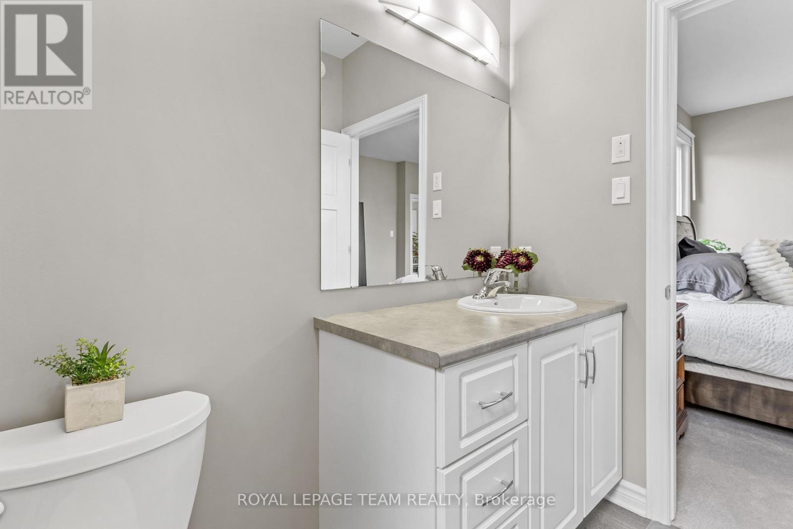 20 Seabert Drive, Arnprior, Ontario  K7S 0H9 - Photo 19 - X12420434