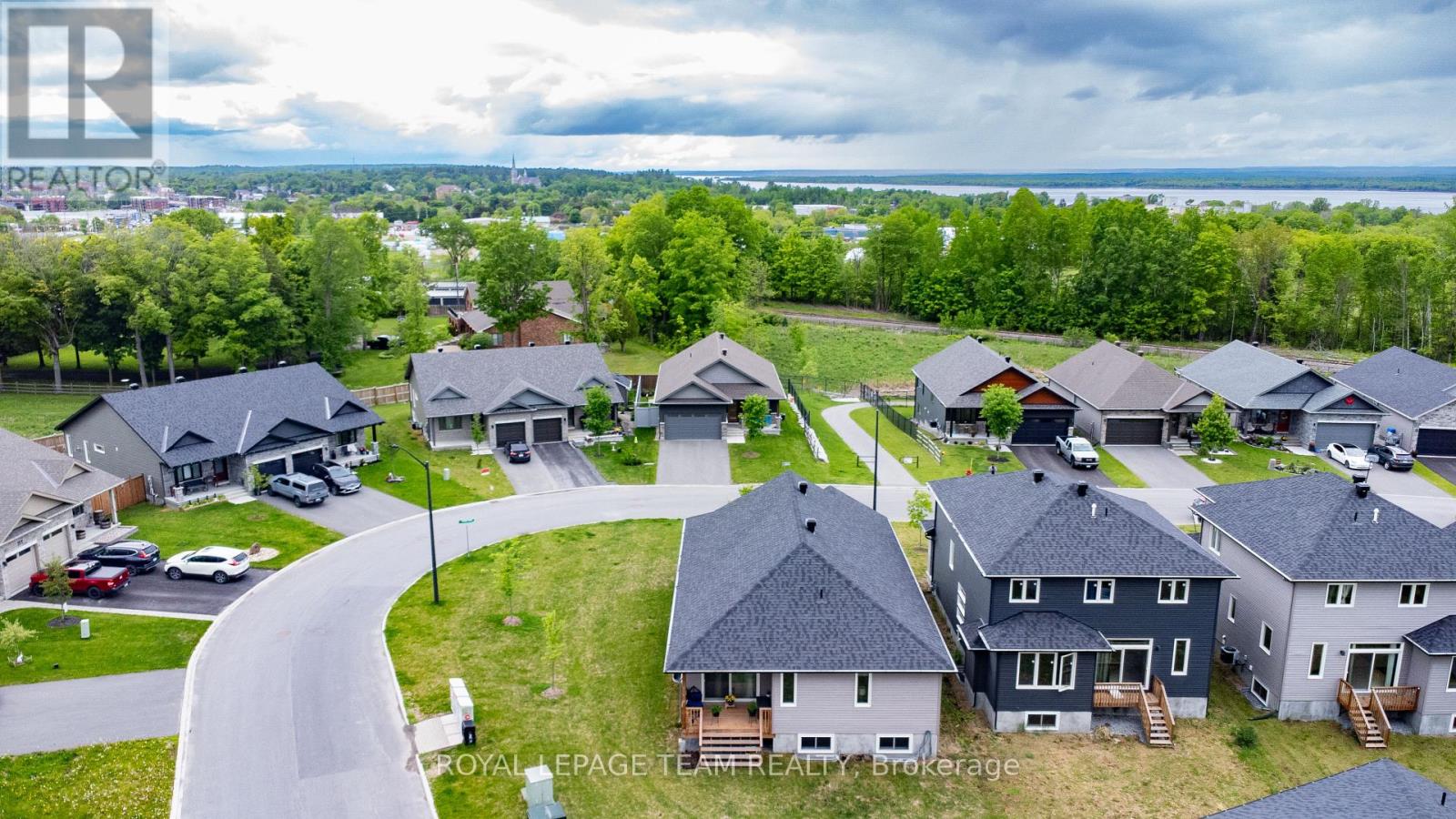20 Seabert Drive, Arnprior, Ontario  K7S 0H9 - Photo 41 - X12420434