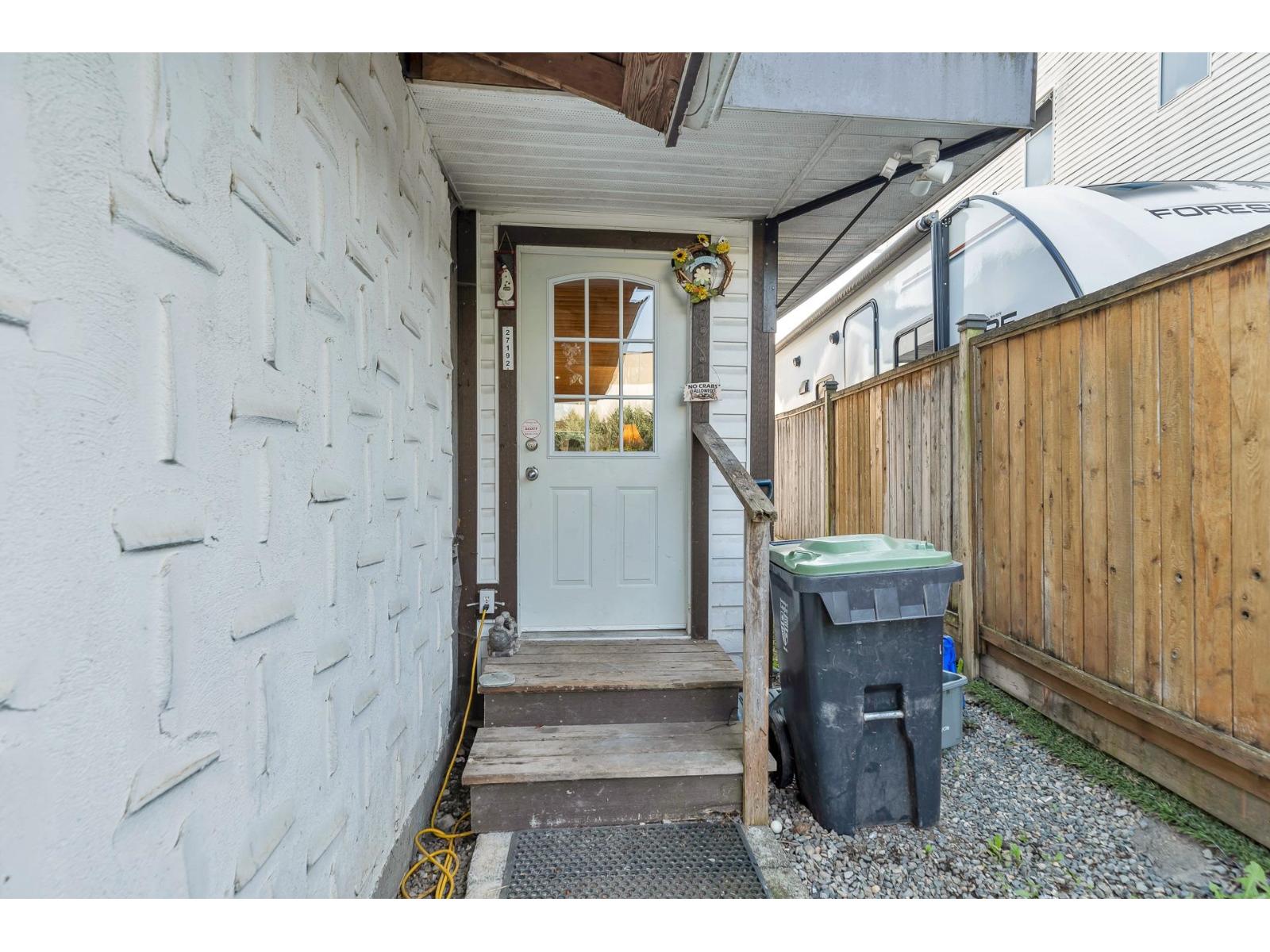 27192 26 Avenue, Langley, British Columbia  V4W 3N6 - Photo 5 - R3050725