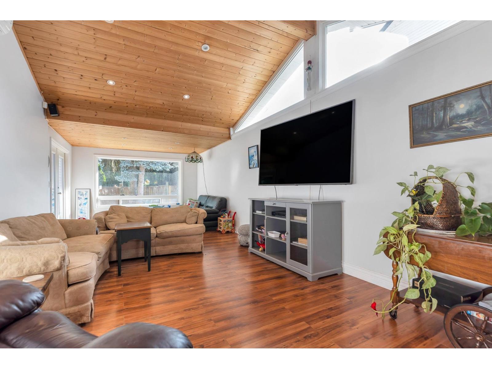 27192 26 Avenue, Langley, British Columbia  V4W 3N6 - Photo 6 - R3050725