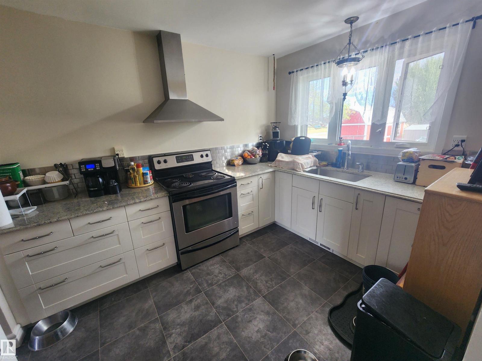 4839 49 St, Clyde, Alberta  T0G 0P0 - Photo 21 - E4459010