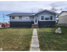 4839 49 ST Clyde