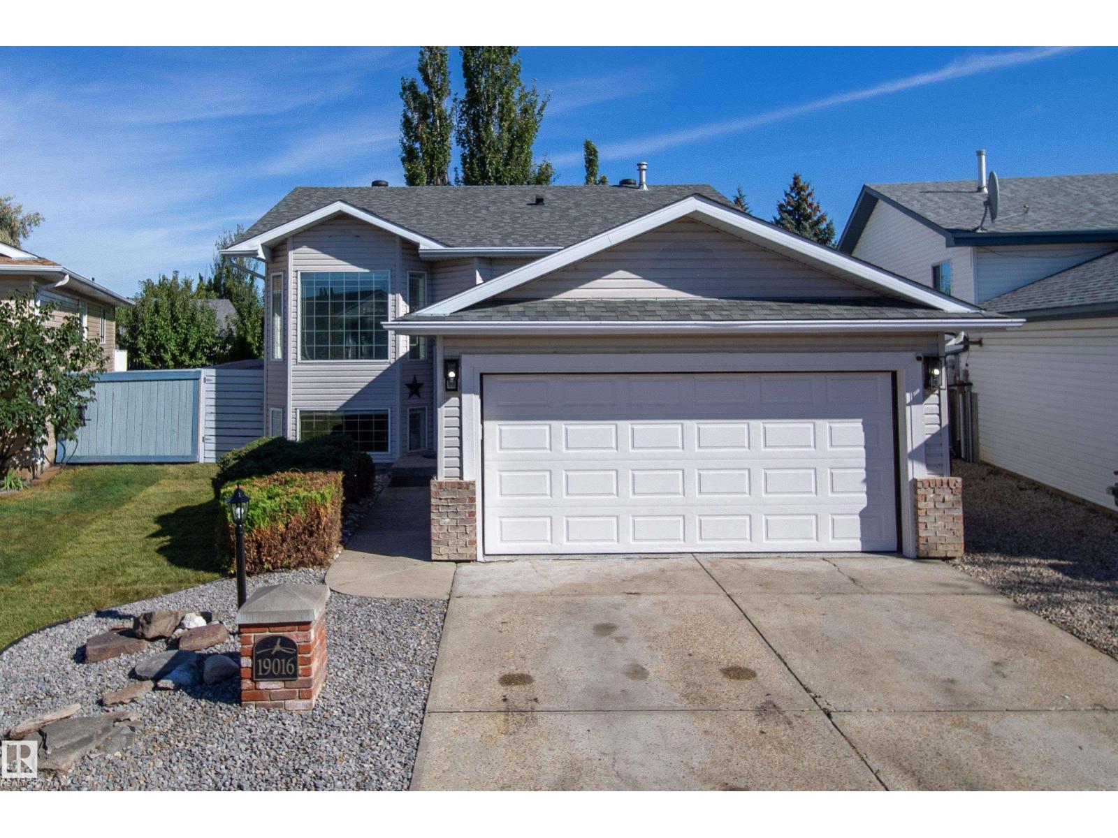 19016 52 Av Nw, Edmonton, Alberta  T6M 2R4 - Photo 32 - E4459000
