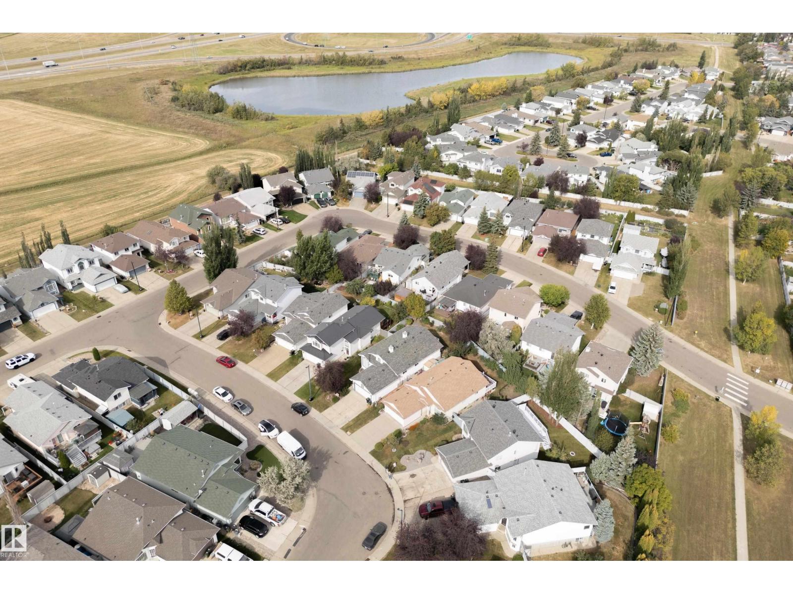 19016 52 Av Nw, Edmonton, Alberta  T6M 2R4 - Photo 39 - E4459000