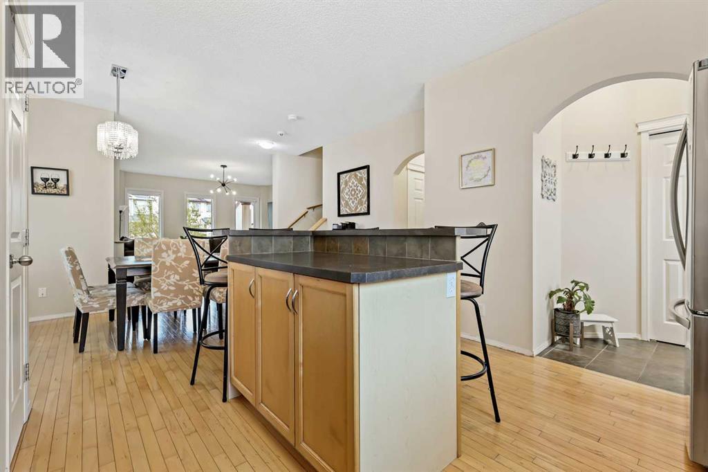 47 Copperfield Terrace Se, Calgary, Alberta  T2Z 4V5 - Photo 9 - A2258660