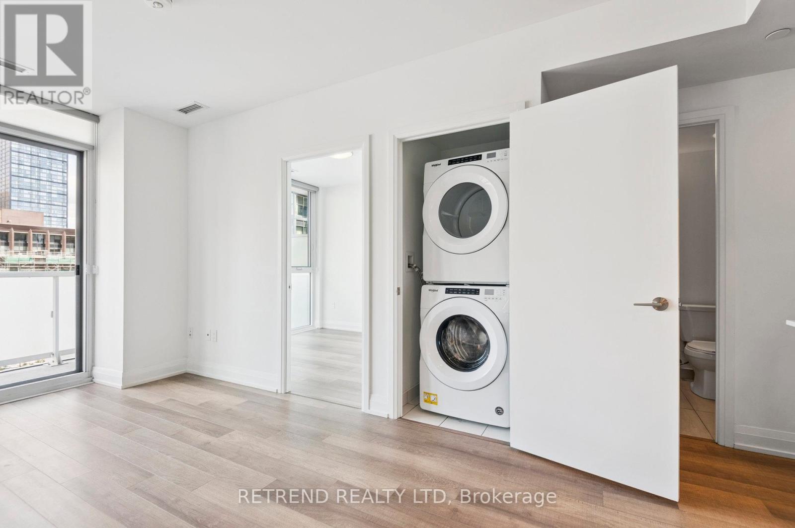908 - 77 Mutual Street, Toronto, Ontario  M5B 2A9 - Photo 26 - C12420445