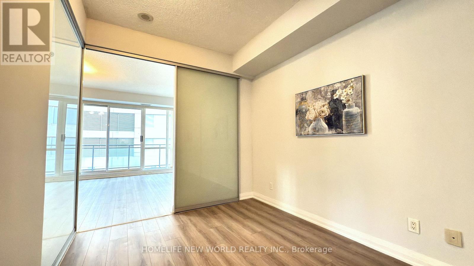 1806 - 220 Victoria Street, Toronto, Ontario  M5B 2R6 - Photo 25 - C12420460