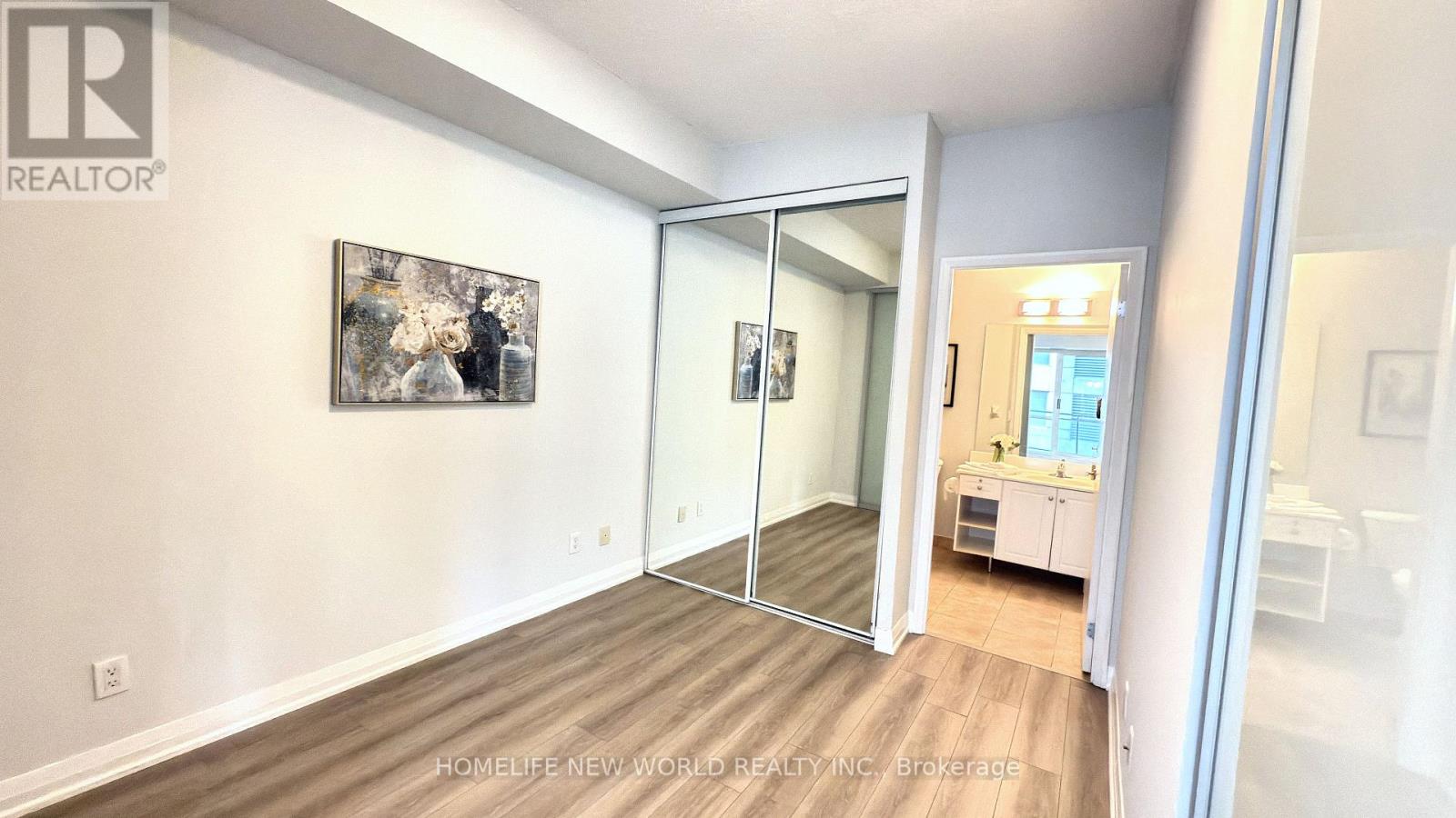 1806 - 220 Victoria Street, Toronto, Ontario  M5B 2R6 - Photo 26 - C12420460
