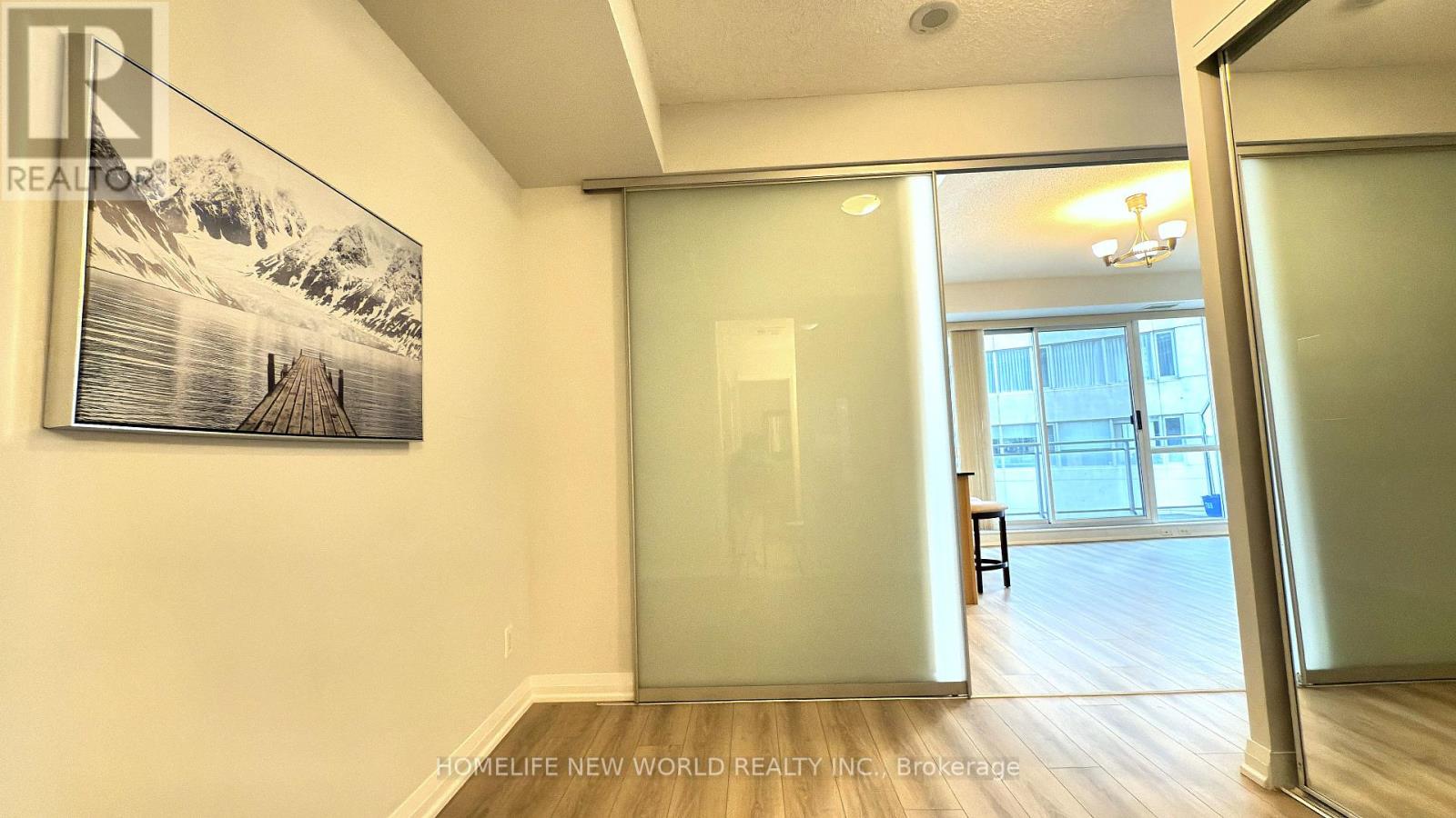 1806 - 220 Victoria Street, Toronto, Ontario  M5B 2R6 - Photo 31 - C12420460
