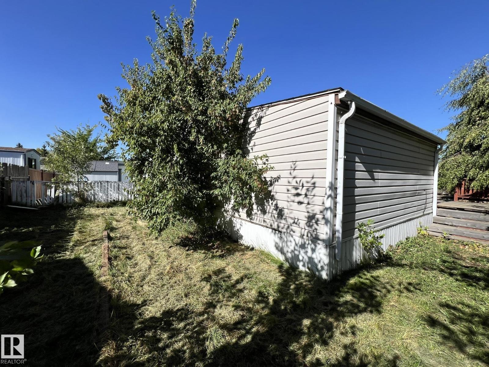 7 Hillcrest Dr Nw, Edmonton, Alberta  T6P 1J1 - Photo 2 - E4459011
