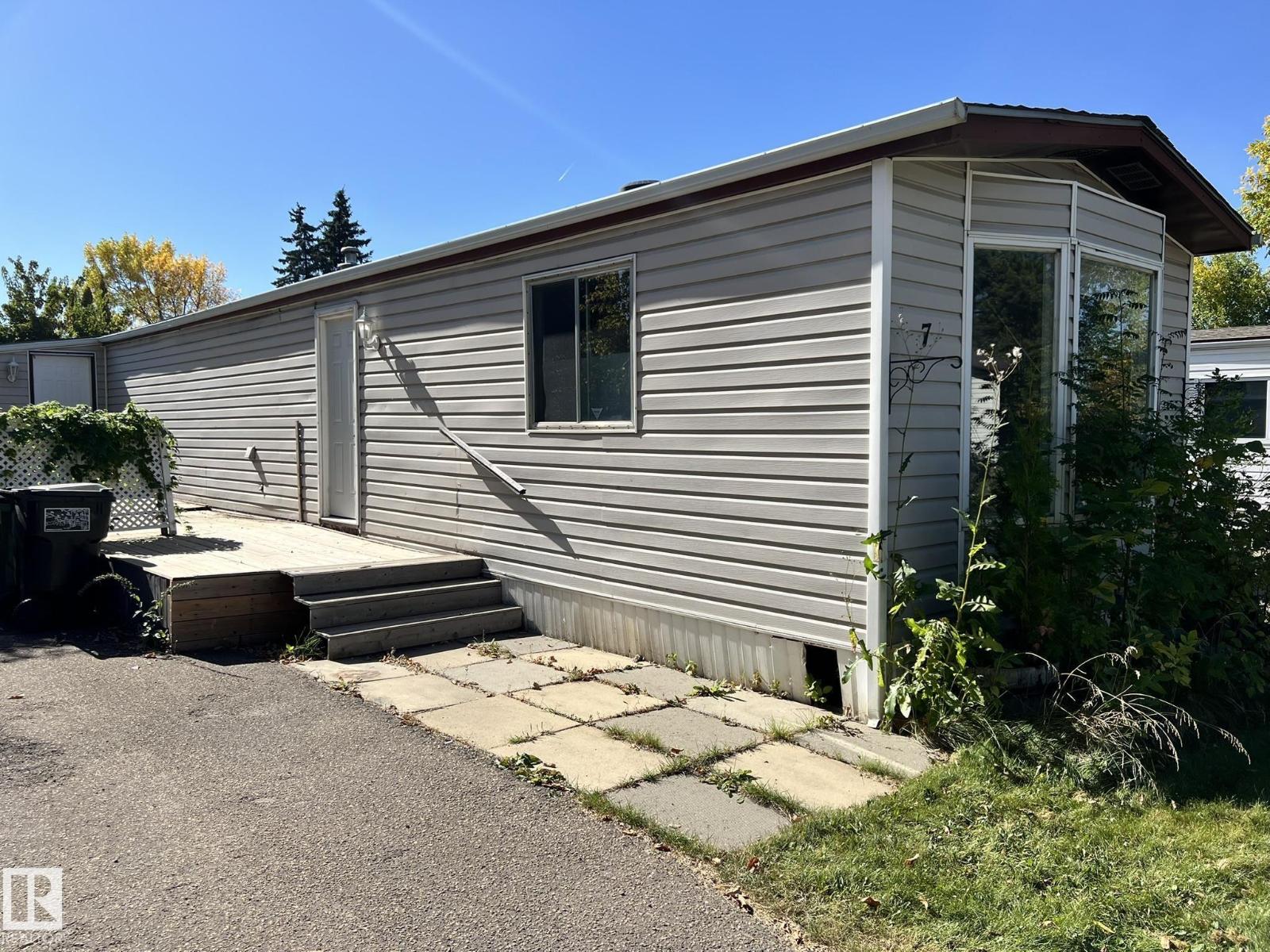 7 Hillcrest Dr Nw, Edmonton, Alberta  T6P 1J1 - Photo 4 - E4459011
