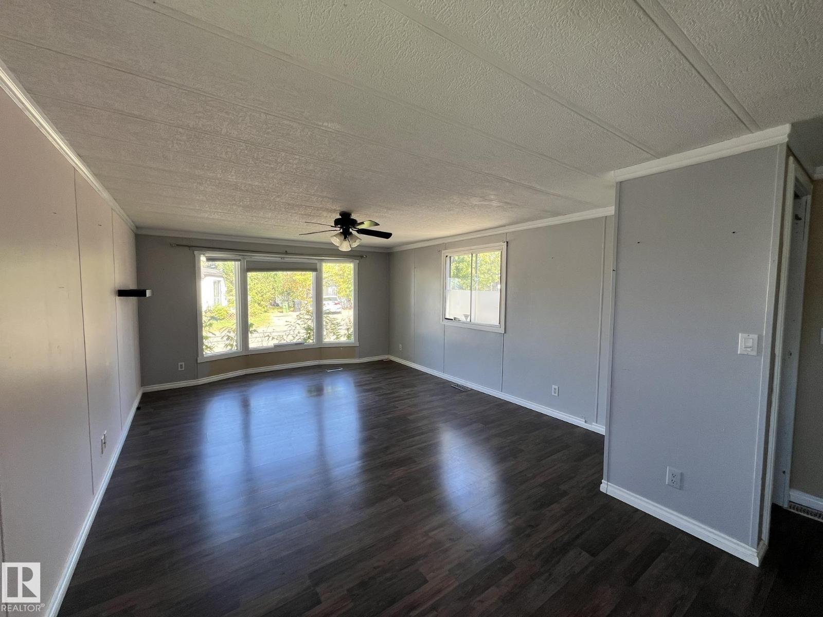 7 Hillcrest Dr Nw, Edmonton, Alberta  T6P 1J1 - Photo 9 - E4459011