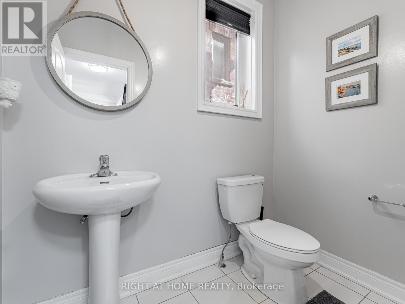 214 Stevenson Crescent, Bradford West Gwillimbury, Ontario  L3Z 0T1 - Photo 17 - N12420436