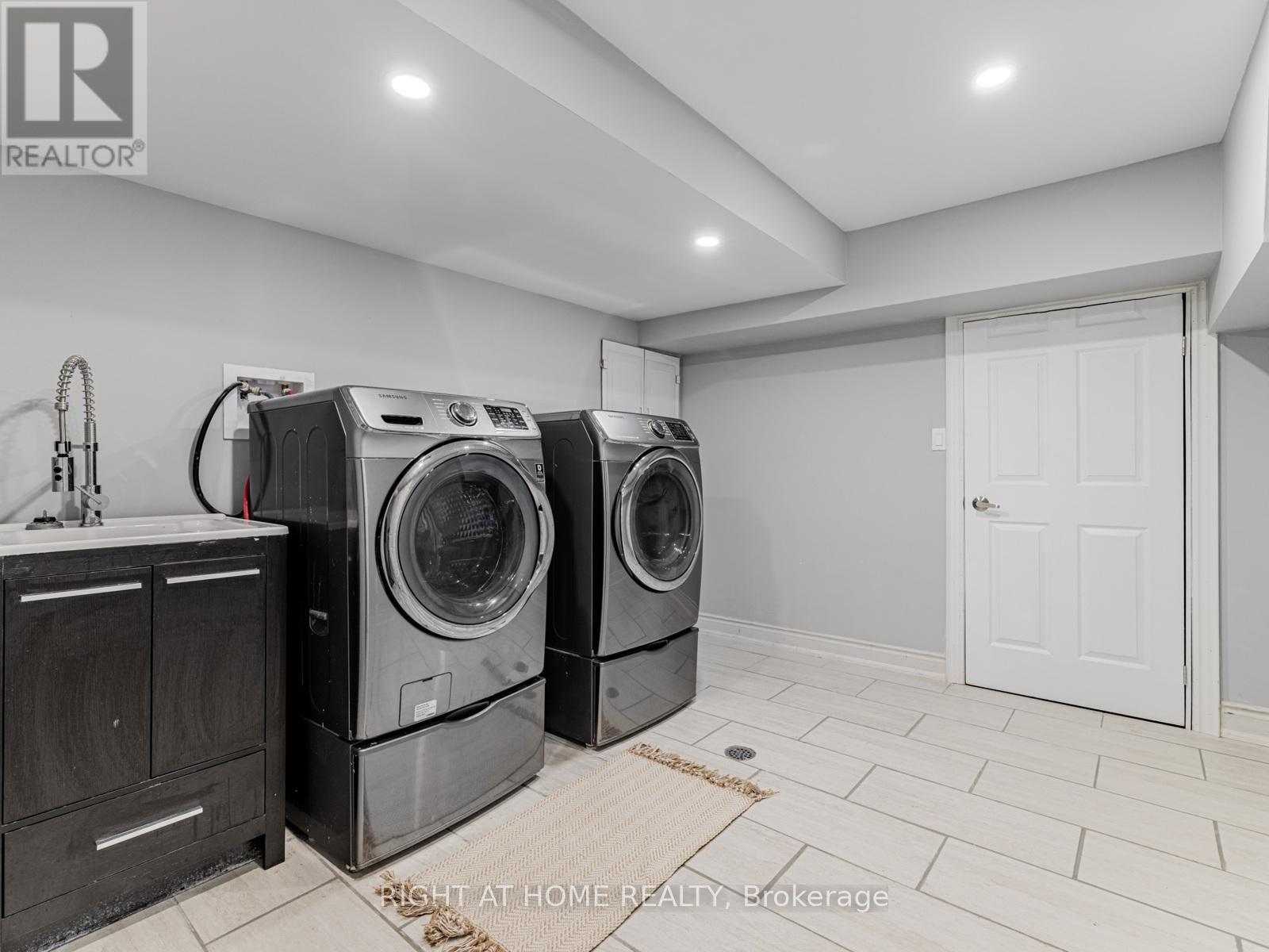 214 Stevenson Crescent, Bradford West Gwillimbury, Ontario  L3Z 0T1 - Photo 30 - N12420436