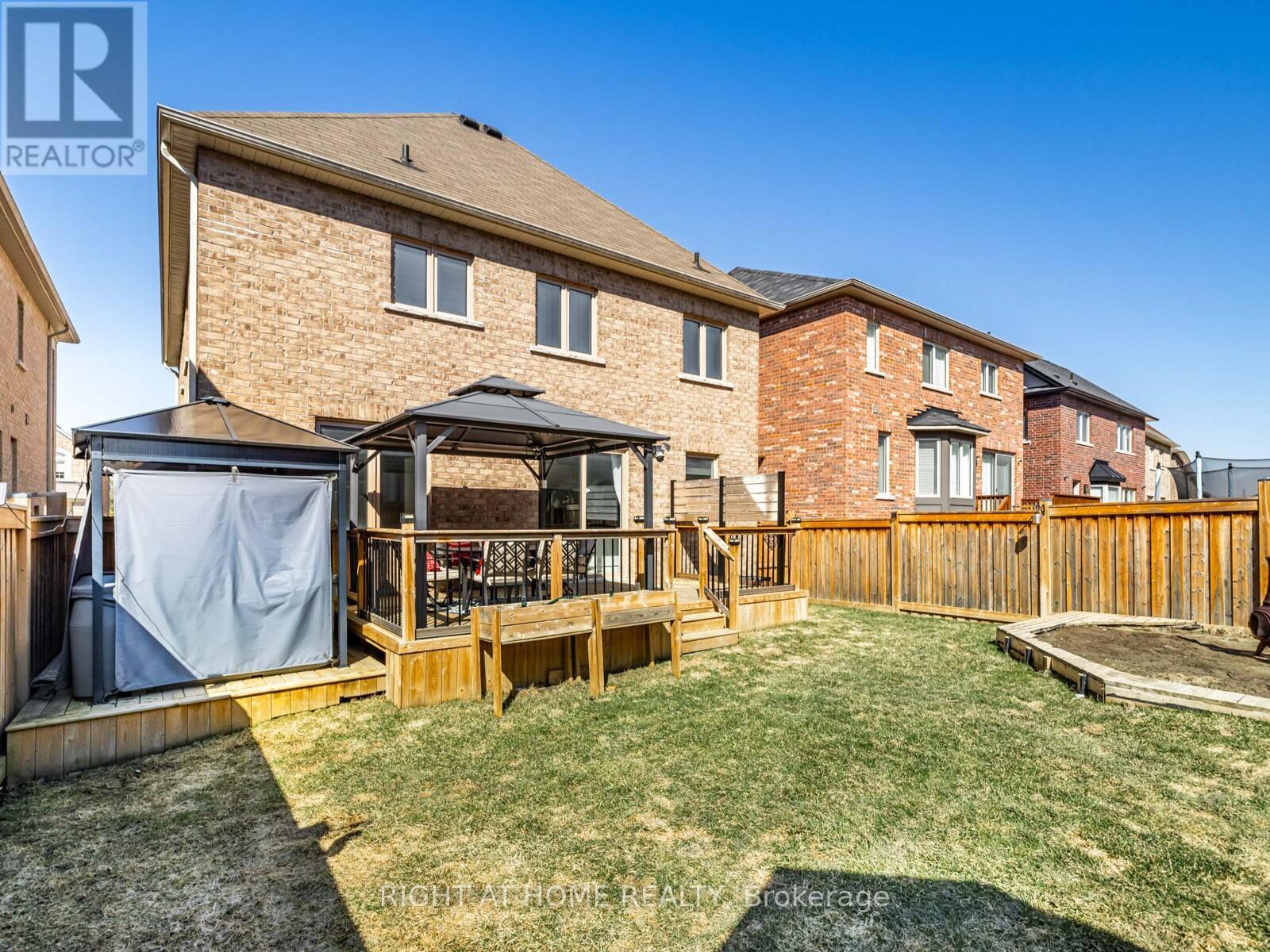 214 Stevenson Crescent, Bradford West Gwillimbury, Ontario  L3Z 0T1 - Photo 35 - N12420436