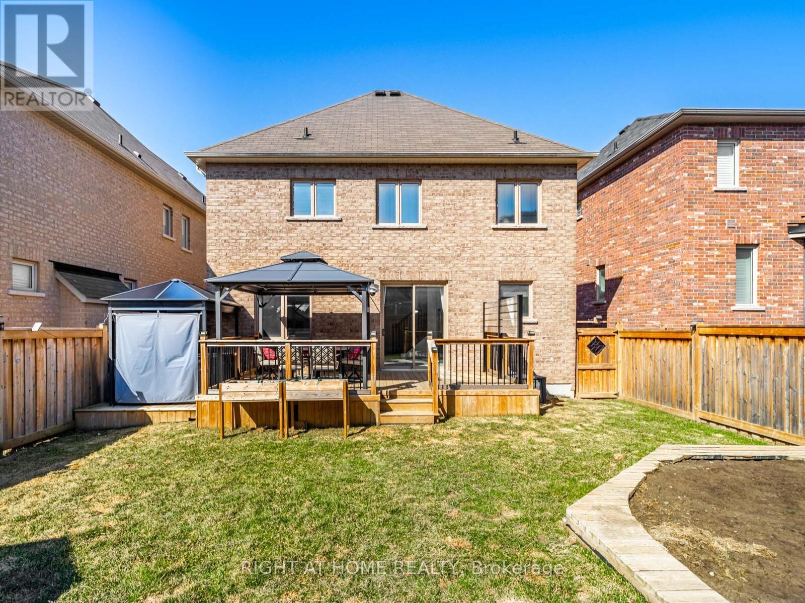 214 Stevenson Crescent, Bradford West Gwillimbury, Ontario  L3Z 0T1 - Photo 36 - N12420436