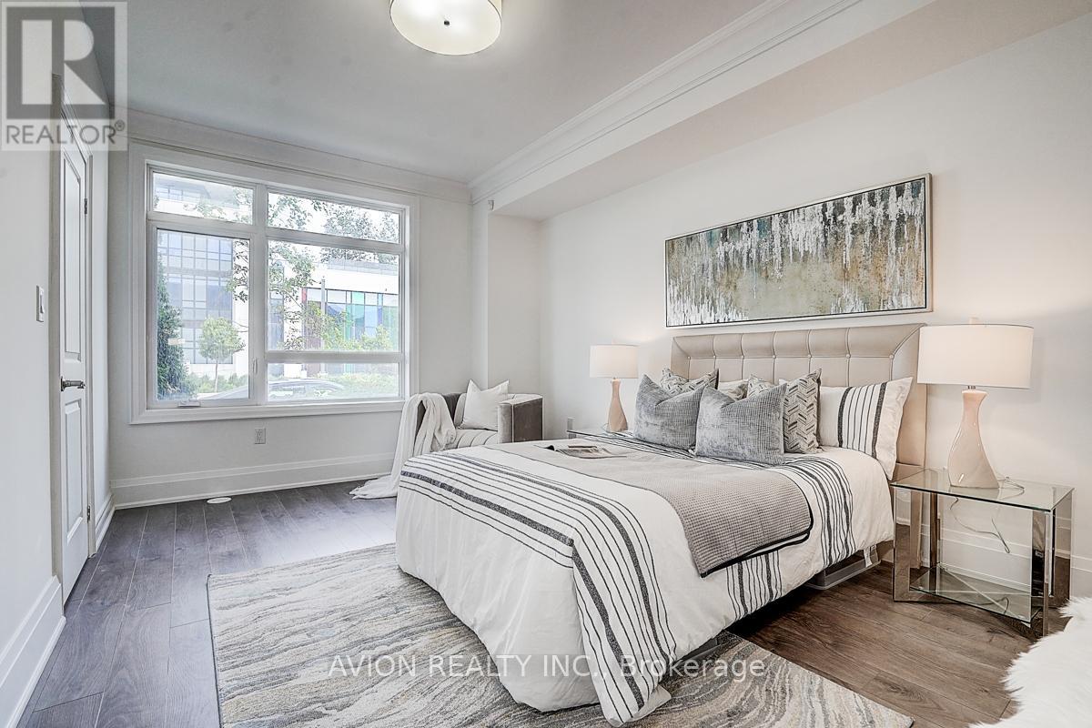 15 Gandhi Lane, Markham, Ontario  L3T 0G4 - Photo 10 - N12420437