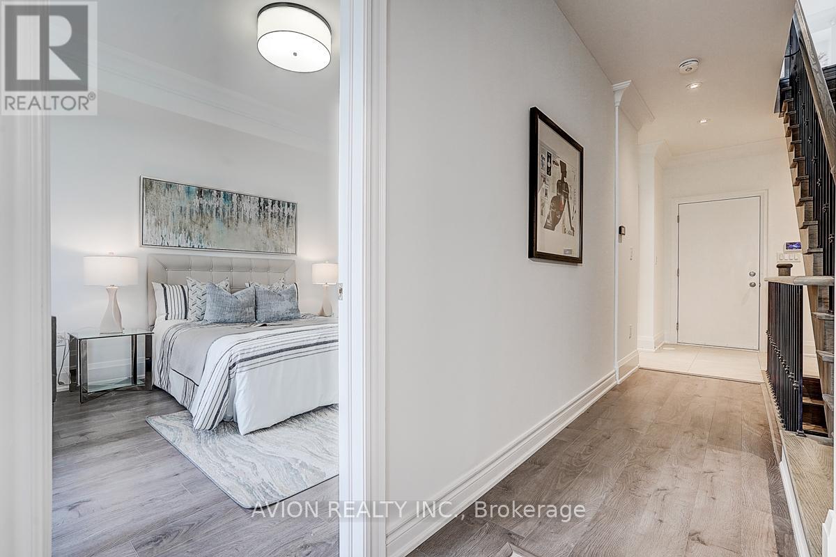 15 Gandhi Lane, Markham, Ontario  L3T 0G4 - Photo 8 - N12420437