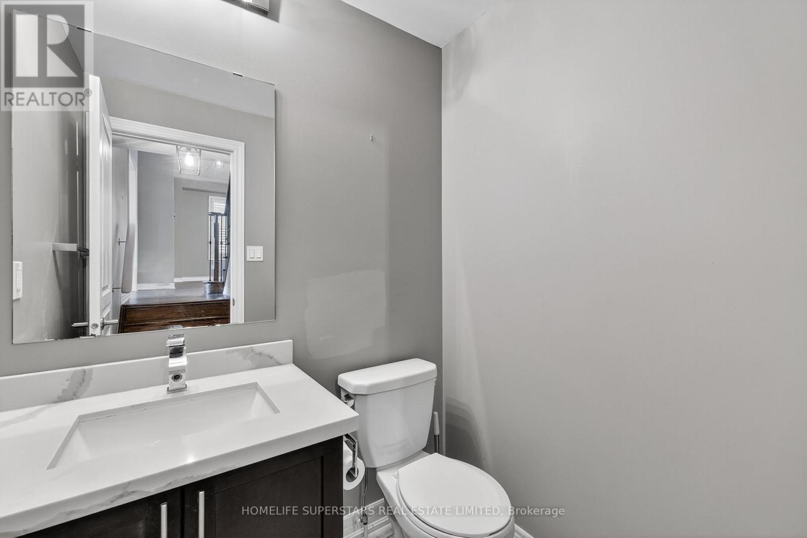 878 Green Street, Innisfil (Lefroy), Ontario  L0L 1W0 - Photo 17 - N12420439