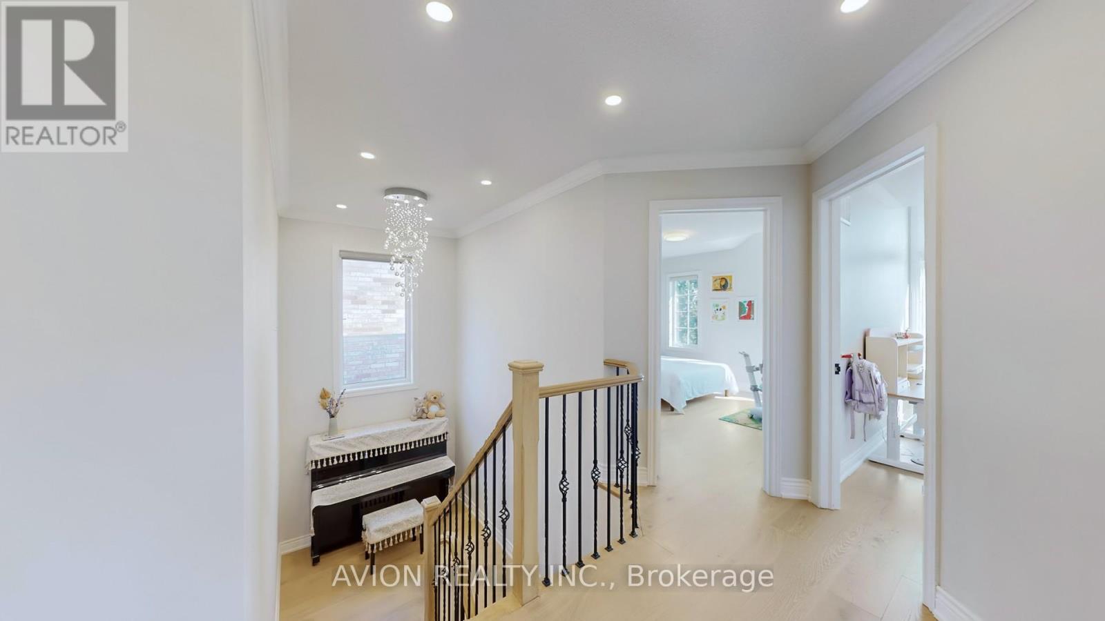 35 Old Orchard Crescent, Richmond Hill, Ontario  L4S 0A2 - Photo 13 - N12420450