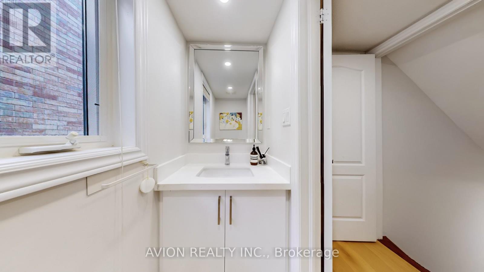 35 Old Orchard Crescent, Richmond Hill, Ontario  L4S 0A2 - Photo 24 - N12420450