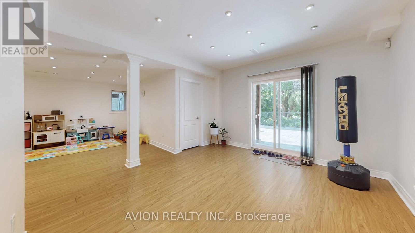 35 Old Orchard Crescent, Richmond Hill, Ontario  L4S 0A2 - Photo 26 - N12420450
