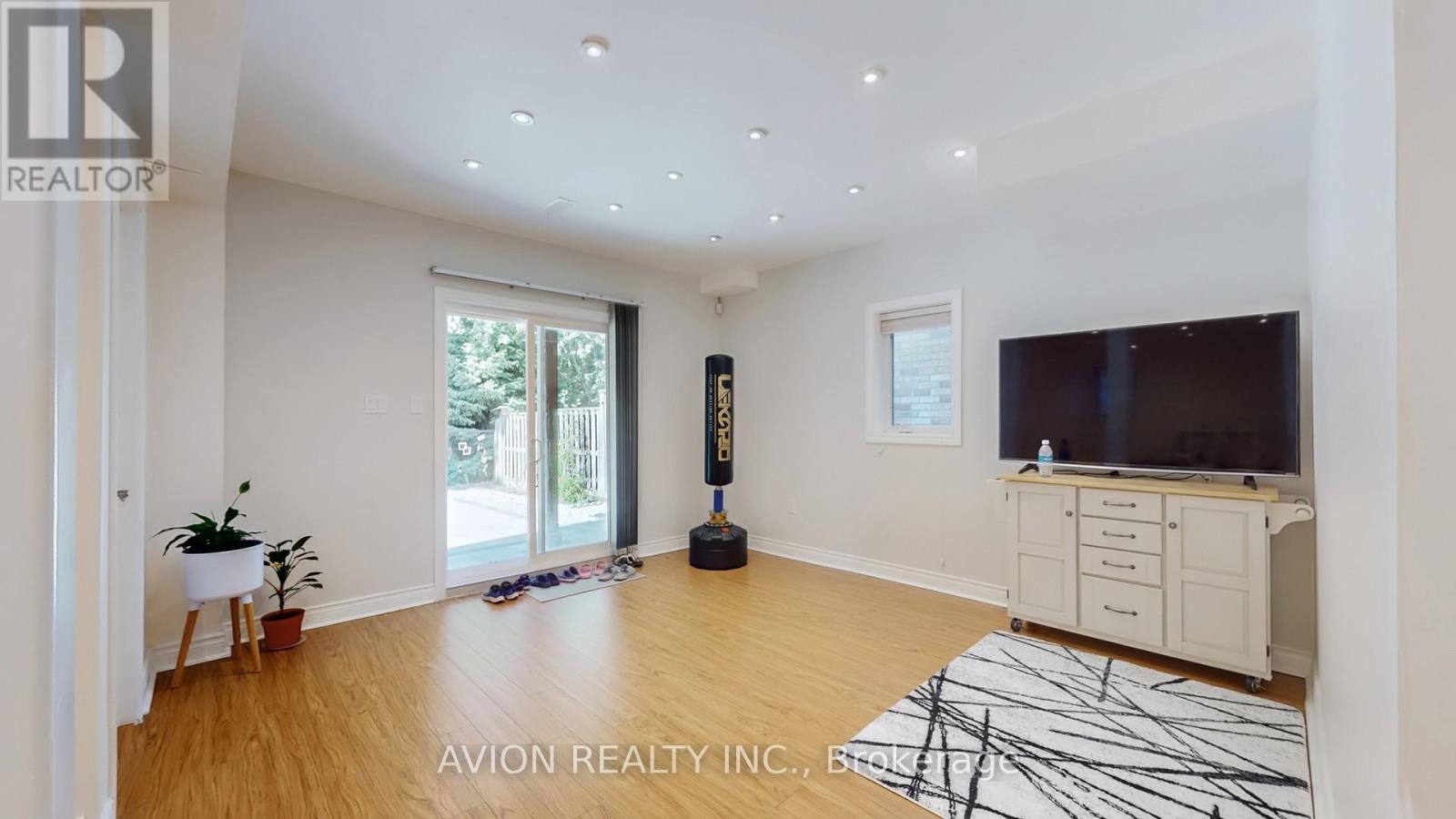 35 Old Orchard Crescent, Richmond Hill, Ontario  L4S 0A2 - Photo 28 - N12420450