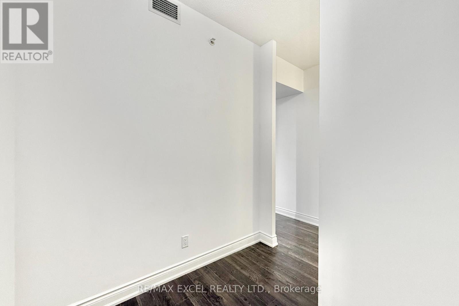 1609 - 89 South Town Centre Boulevard, Markham, Ontario  L6G 0E8 - Photo 20 - N12420452
