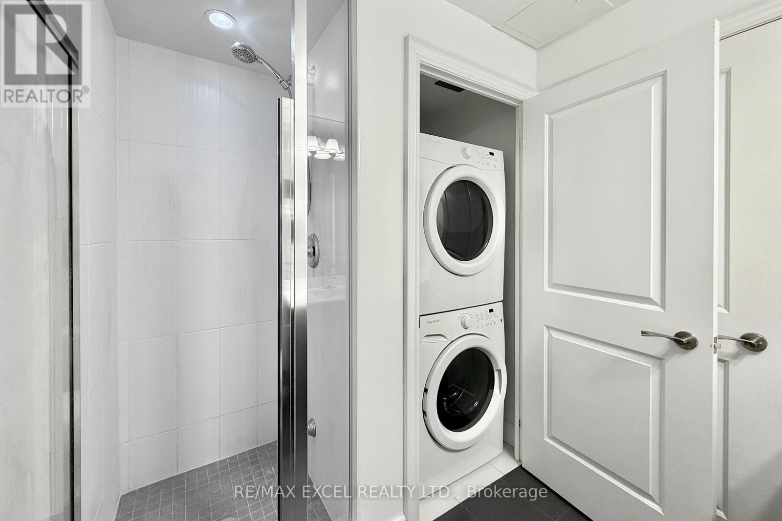 1609 - 89 South Town Centre Boulevard, Markham, Ontario  L6G 0E8 - Photo 22 - N12420452