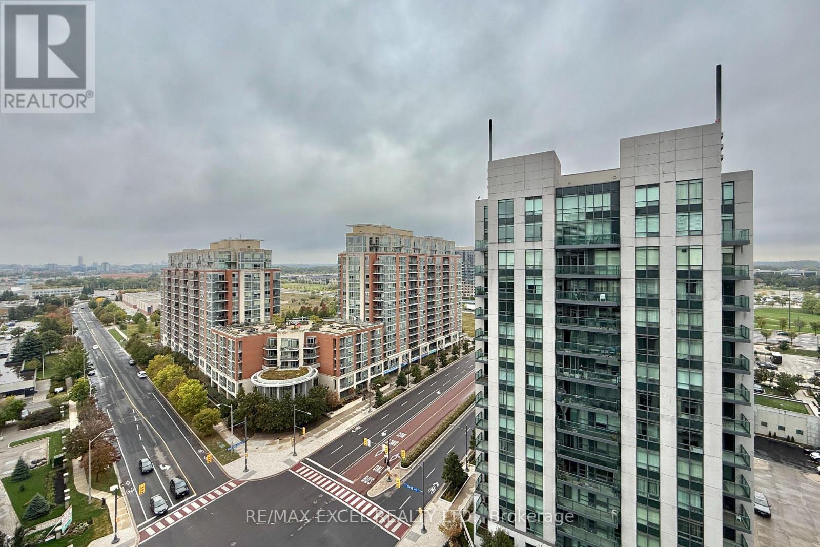 1609 - 89 South Town Centre Boulevard, Markham, Ontario  L6G 0E8 - Photo 25 - N12420452