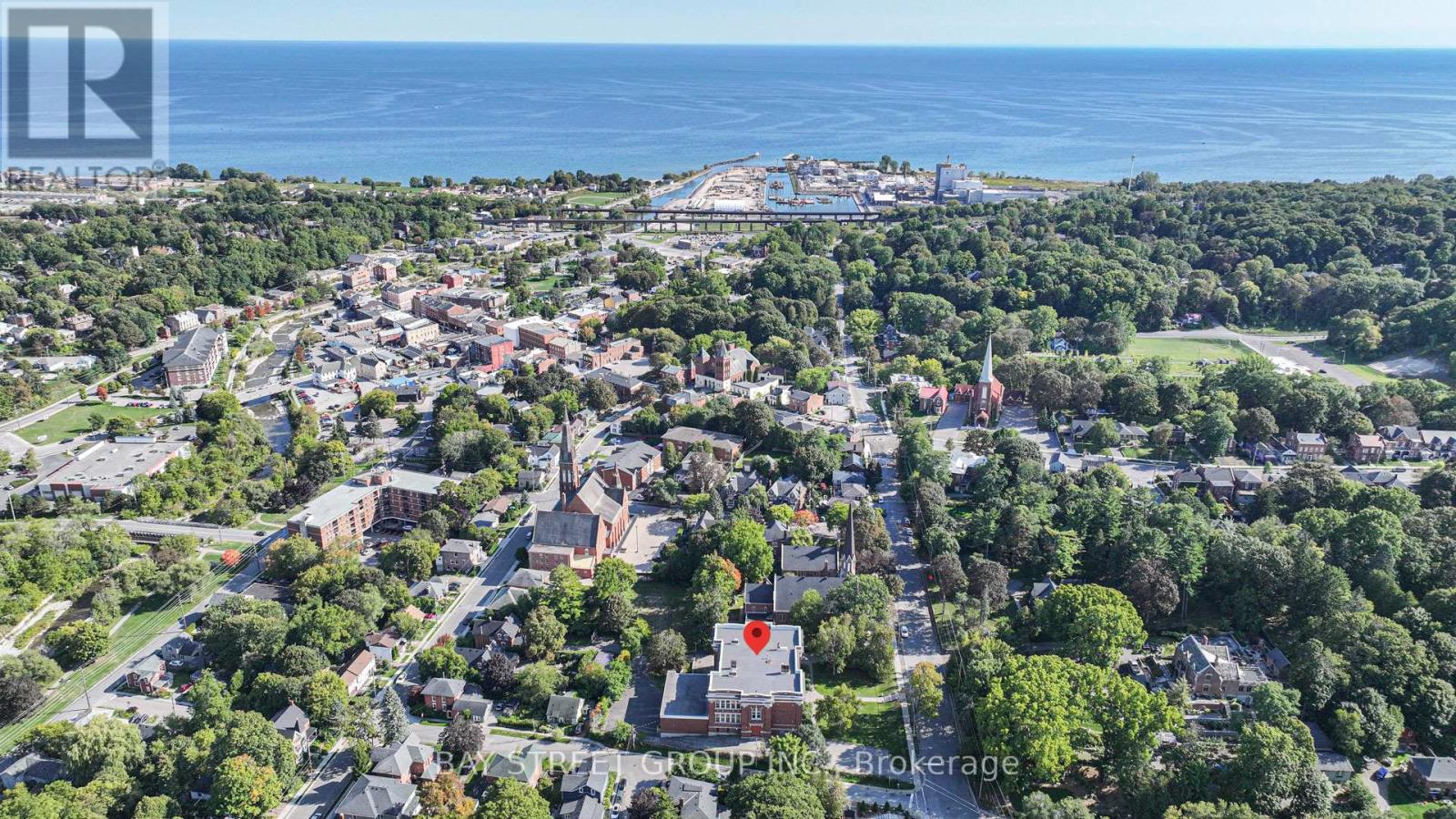 39 Pine Street N, Port Hope, Ontario  L1A 3G5 - Photo 3 - X12420455