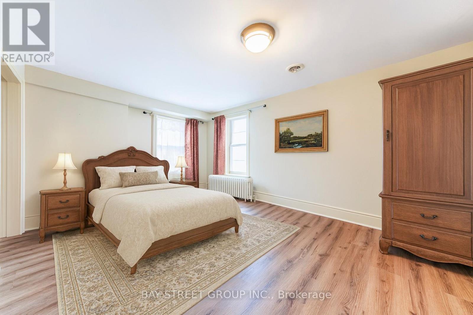 127 Walton Street, Port Hope, Ontario  L1A 1N4 - Photo 17 - X12420461
