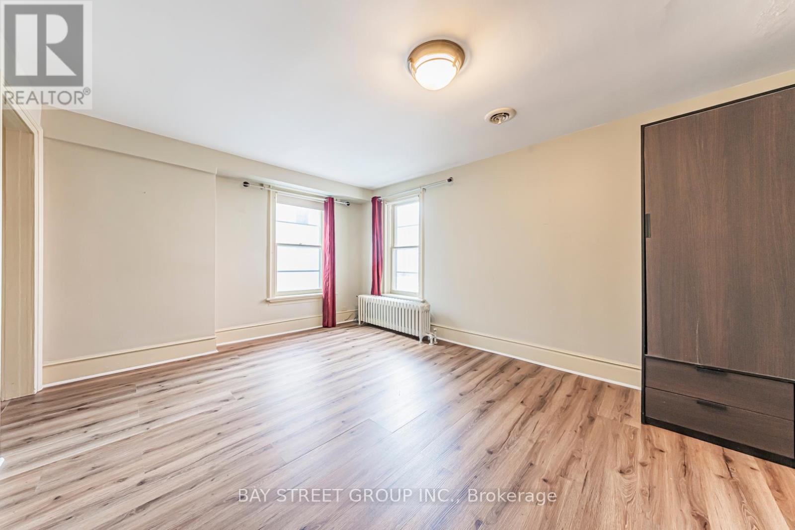 127 Walton Street, Port Hope, Ontario  L1A 1N4 - Photo 31 - X12420461