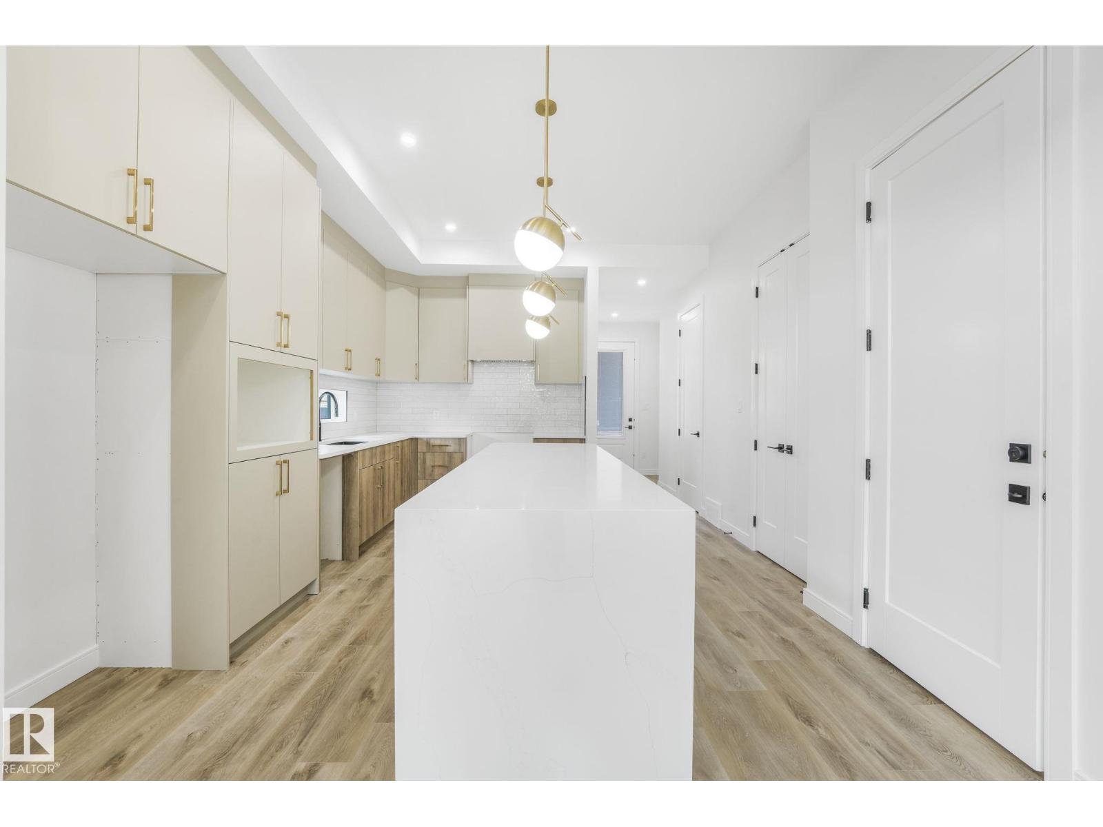7942 89 Av Nw, Edmonton, Alberta  T6C 1N5 - Photo 29 - E4456883